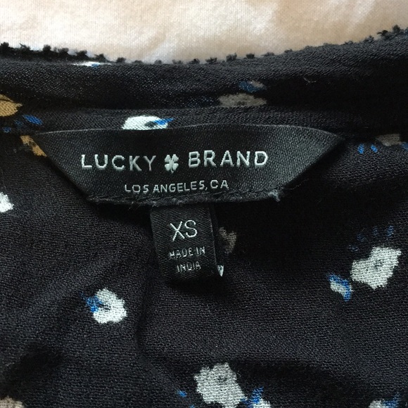 Lucky Brand V-Neck Blouse - Picture 2 of 8